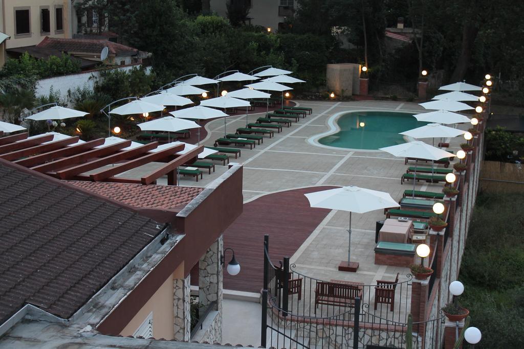 Hotel Ristorante Belvedere Казерта Екстер'єр фото