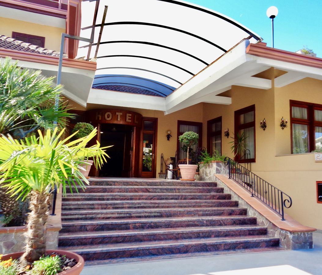 Hotel Ristorante Belvedere Казерта Екстер'єр фото