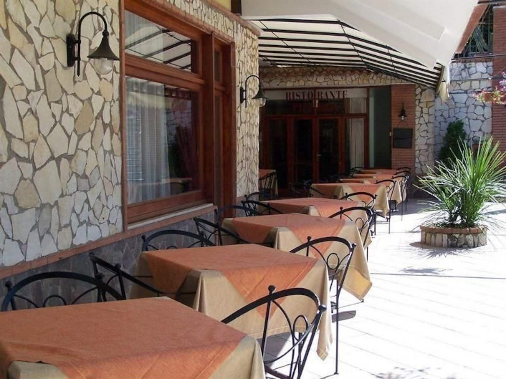 Hotel Ristorante Belvedere Казерта Екстер'єр фото